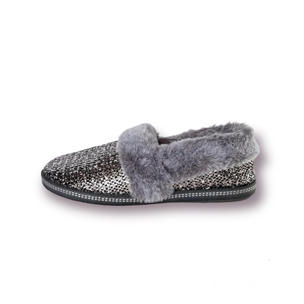 Skechers Womens Cozy Campfire Slippers Silver Metallic Women’s 8.5